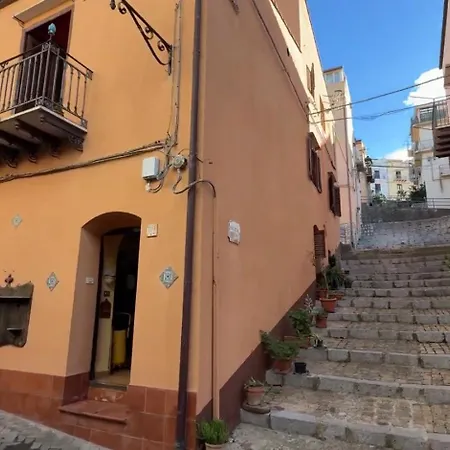 La Perla Della Costa Siciliana
